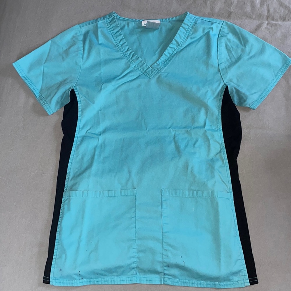 XS scrub top